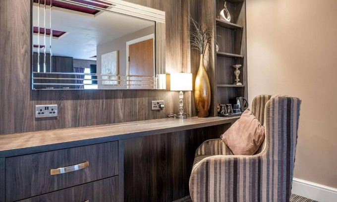 East Boldon Hotel | Holiday Inn Newcastle South by IHG