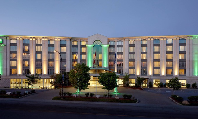 Lachine Hotel | Holiday Inn Hotel & Suites Montreal Airport by IHG