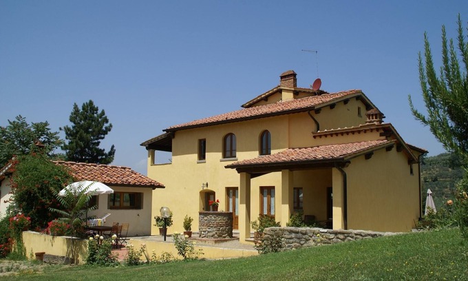 Castelfranco di Sopra Apartamento | Casa en Chianti con Piscina y Terraza