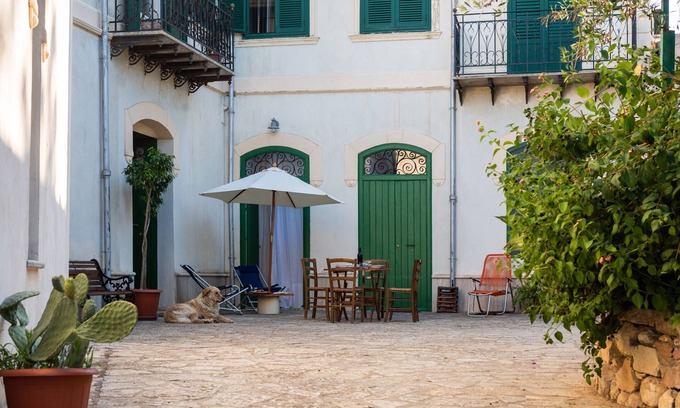 Castellammare del Golfo Casa | Casa de vacaciones Casina ai Fraginesi con vistas a la montaña, jardín compartido y Wi-Fi