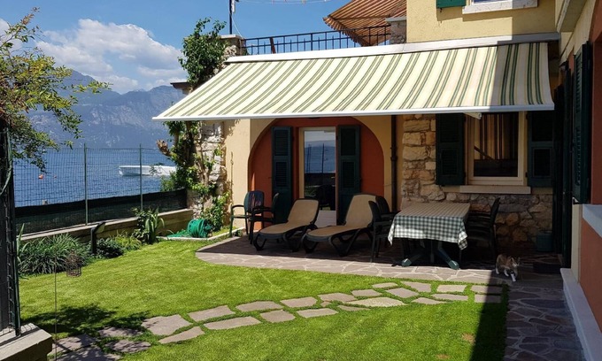 Brenzone sul Garda Apartamento | Apartamento de vacaciones Castelletto di Brenzone para 1 - 7 personas con 2 dormitorios - Apartament