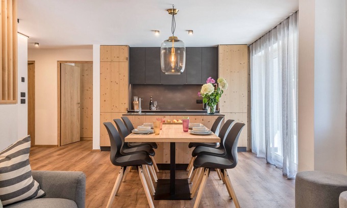 Mareo Apartamento | Apartamento vacacional "Franzl" con vistas a la montaña, terraza privada al aire libre y Wi-Fi