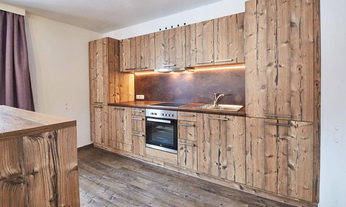Saalbach-Hinterglemm Casa | Holiday Lodge Fabian