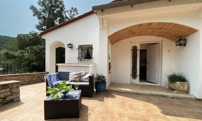 Sa Riera Apartamento | Alquiler apartamento en Begur, Sa Riera