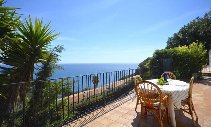 Aiguablava Apartamento | Alquiler apartamento con piscina en Begur, Sa Tuna