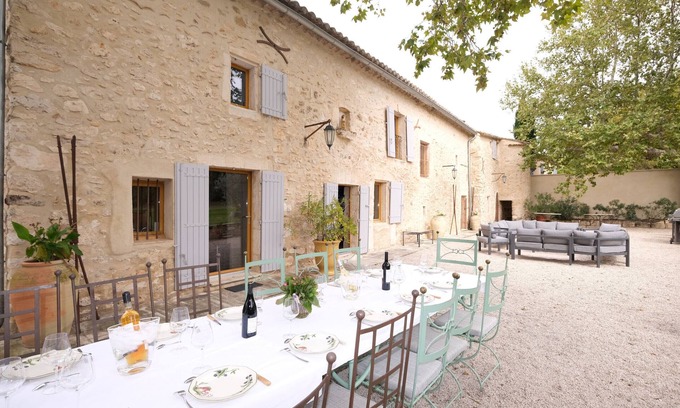 Eygalieres Chalet De Esquí | Holiday rental farm with pool EYGALIERES LS-447