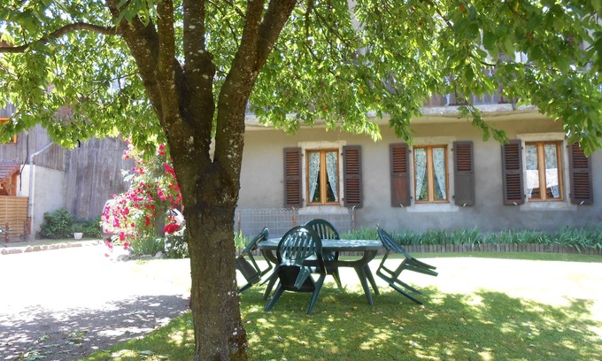Mieussy Apartamento | Alquiler de vacaciones con capacidad para 6 personas, para las vacaciones de todas las temporadas
