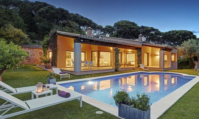 Aiguablava Casa | Alquiler villa con piscina en Begur, Casa de camp