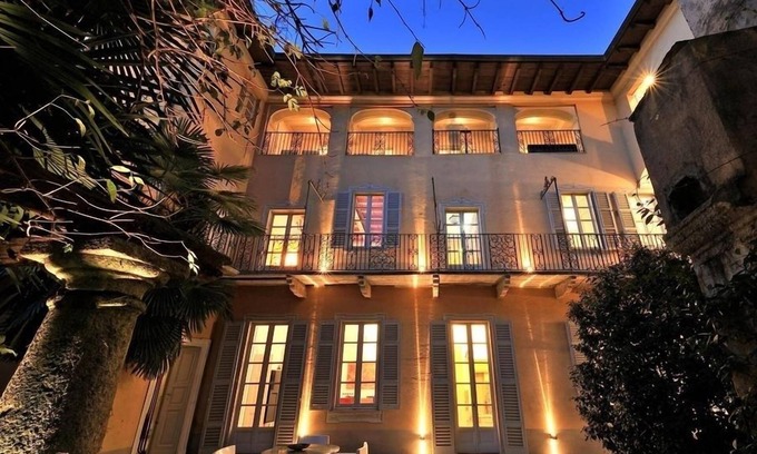 Orta San Giulio Villa | Villa de vacaciones en Italia, Distrito de los lagos, Lago Orta, cerca de Milán, Villa de vacaciones en alquiler en Italia, Lago di