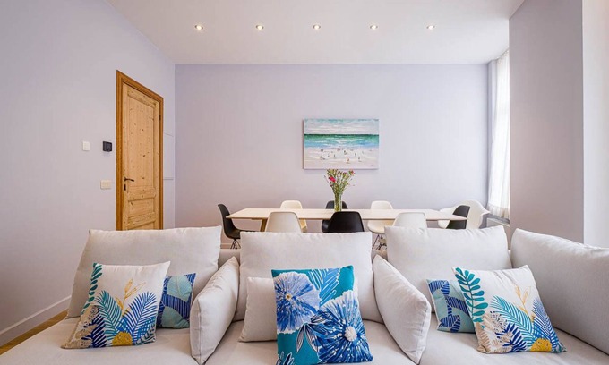 Ostend City Centre Casa | Villa de vacaciones a 800m del mar / playa, para 10 personas.