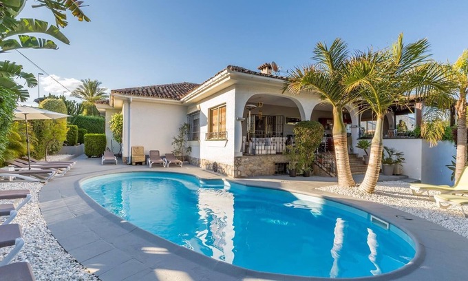 Nueva Andalucia Casa | Villa de vacaciones en alquiler en Marbella