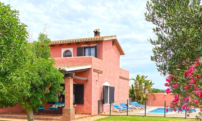 El Palmar Villa | Chalet en El Palmar con piscina privada y cerca de la playa.