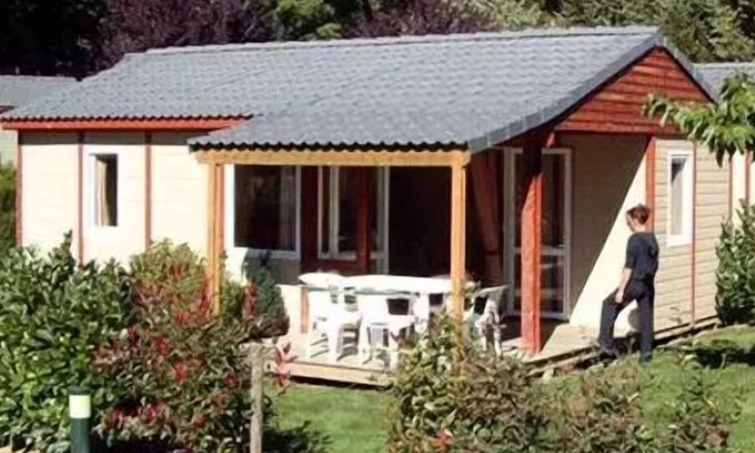 Rieupeyroux Chalet De Esquí | Holiday Village Le Hameau Saint Martial *** - Chalet for 5 People