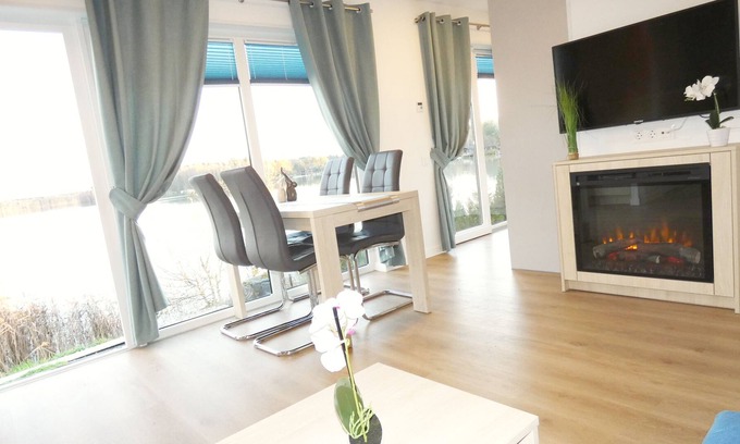 Wackersdorf Chalet De Esquí | Holidays at the lake in Bavaria with a sandy beach