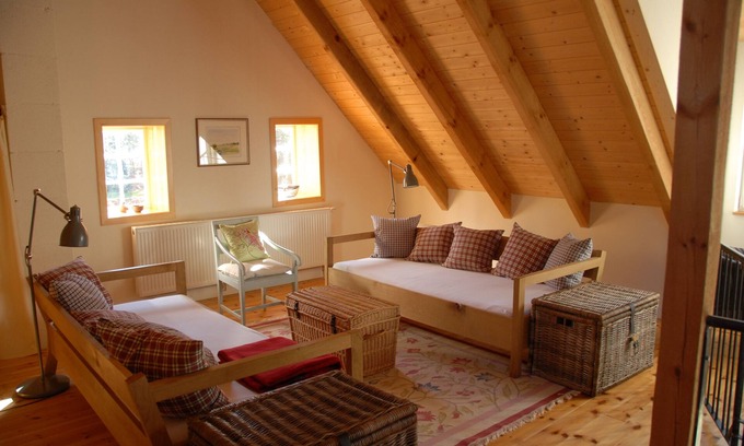 Kirchlinteln Casa | Vacaciones bajo altos robles en el borde occidental del brezal de Lüneburg
