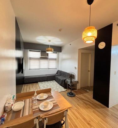 Binan City Apartamento | Holland Park Condominium
