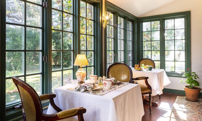 Hollymead Cama Y Desayuno | Hollymead House