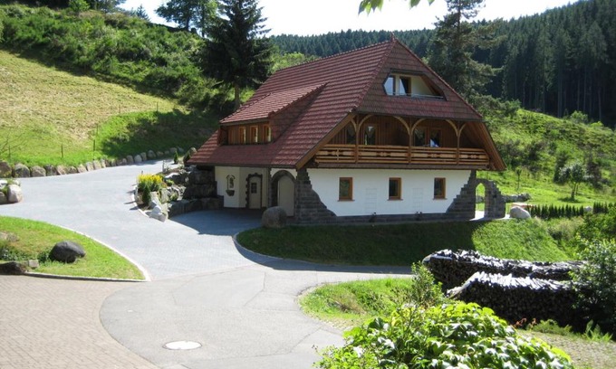 Triberg im Schwarzwald Apartamento | Holzbildhauerei Kammerer