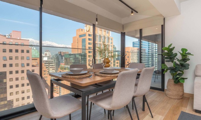 El Golf Apartamento | HOM | El Golf - Costanera Center 5PAX Las Condes