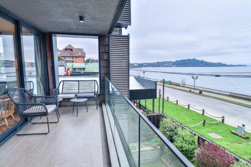 Puerto Varas Apartamento | HOM I Depto Familiar 3D2B Terraza, Piscina y Parking