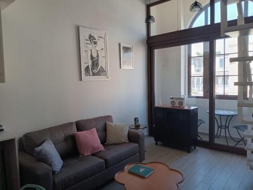Valparaiso Apartamento | HOM I Hermoso Loft 2PAX en cerro Barón y Estacionamiento 2213