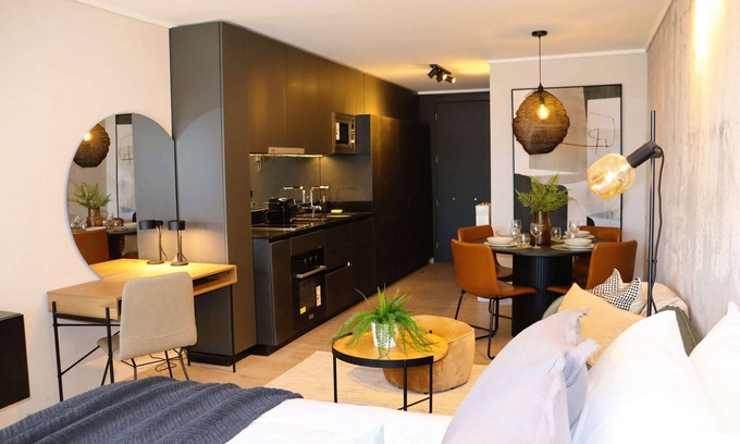 Vitacura Apartamento | HOM I Las Condes: Confort, Ubicación, Conectividad