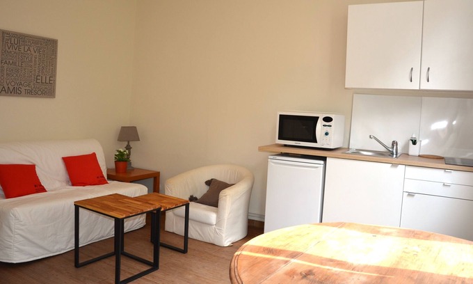 Vauban - Wazemmes Casa | Inicio (2 dormitorios) en el patio privado, Lille Cormontaigne