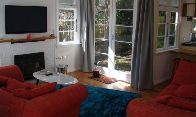New Plymouth Casa | Hogar lejos del hogar, elevado y privado.