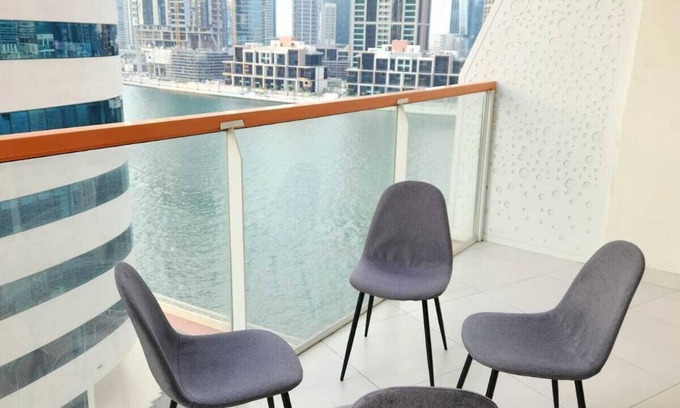 Business Bay Apartamento | Home away from home