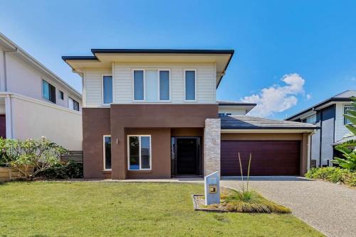 Rochedale Casa | Home away from home Grand Family Mansion