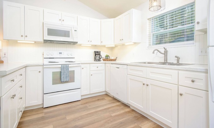 Ashley Oaks Casa | Home Away From Home in TN