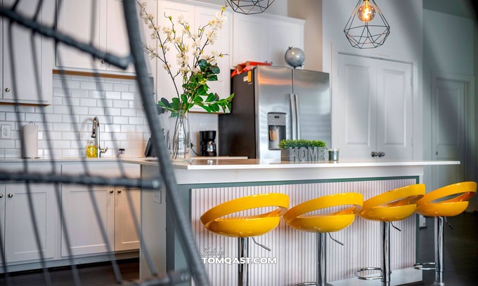 Riverside Terrace Casa | Home away from home- Rodeo, NRG, MD Anderson, Universities are minutes a way