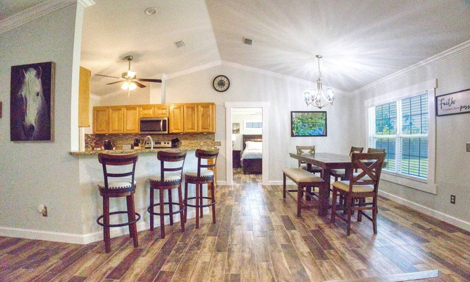 Lake City Casa | Home away from home