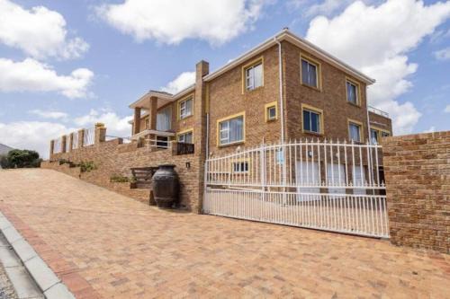 L'Agulhas Casa | Home away from home