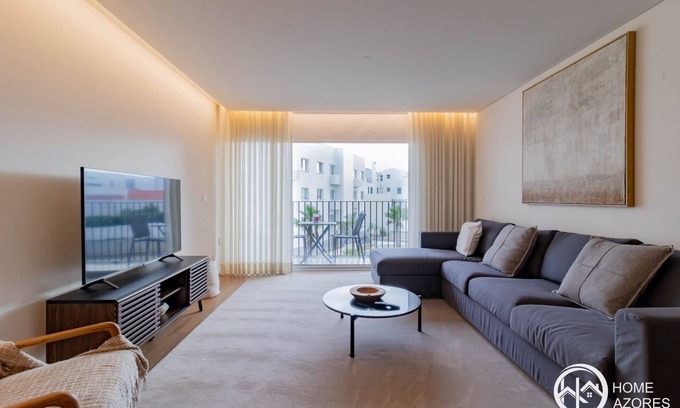 Ponta Delgada Condominio | Home Azores - Coliseu Residences B1-1º