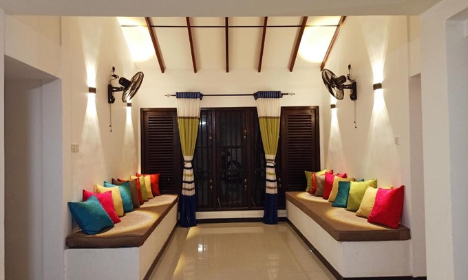 Welipitiya Villa | Home By The Creek