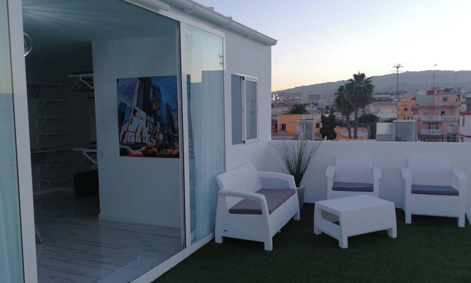 Las Palmas de Gran Canaria Apartamento | Homerez - Apto Las Palmas Gran Canaria