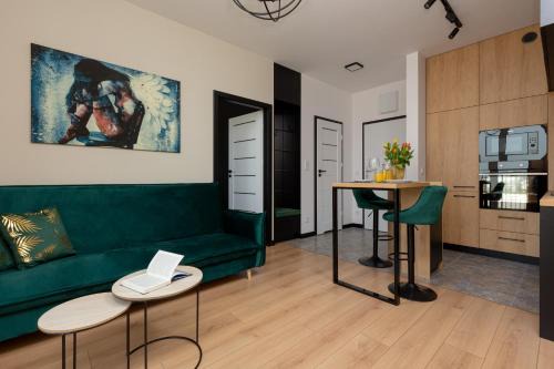 Praga Polnoc Apartamento | Home Factory Estate Praga Kotsisa by Noclegi Renters