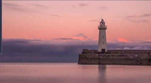 Donaghadee Casa | Home from Home 3 bedroom pier front stay