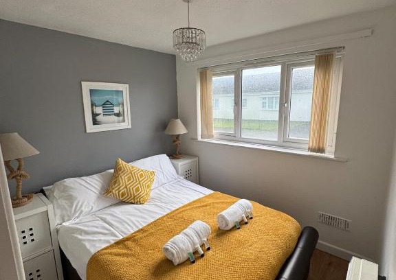 Scurlage Chalet De Esquí | Home from home Family break in Gower