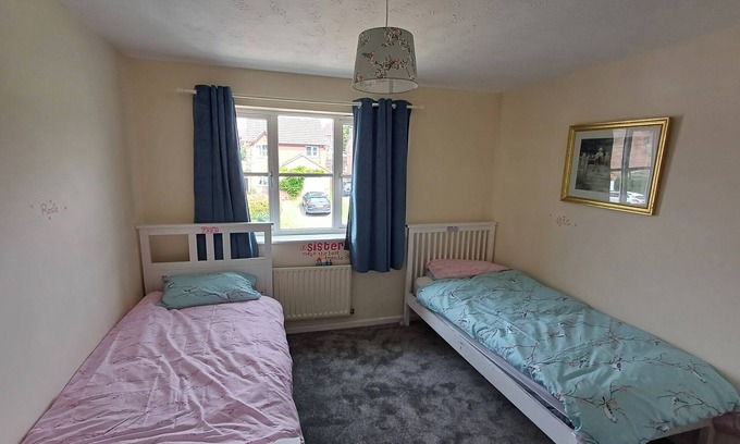 Uttoxeter Casa | Home From Home
