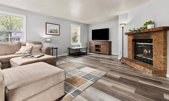 Green Bay Casa | Home game hideout; 3 bedroom house.