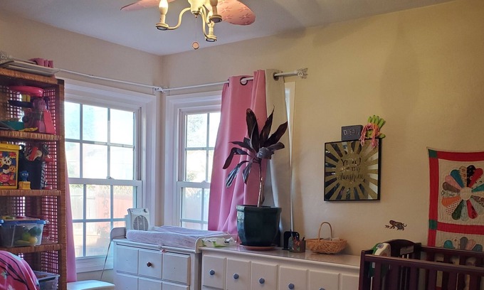 Petaluma Casa | Home near historic midtown Petaluma