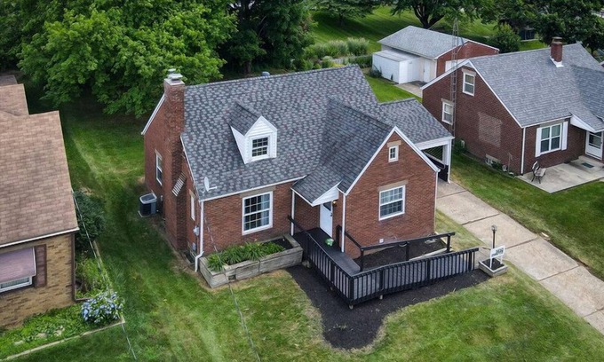 Canton Casa | Home of Champions: HOF Village Comfort