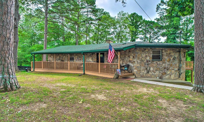 Dandridge Casa | Home on Douglas Lake - Fish & Kayak!