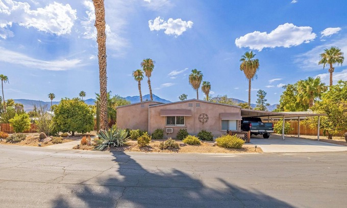 Borrego Springs Casa | Home on the Golf Course with Cart - Roadrunner Club