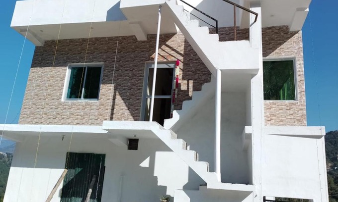 Chamba Casa | home stay highway inn