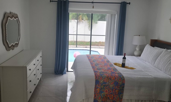 Buena Ventura Lakes Casa | Home w/pool at 17 min Disney World