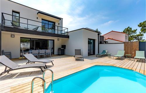 Saint-Jean-de-Monts Casa | Home With Private Pool