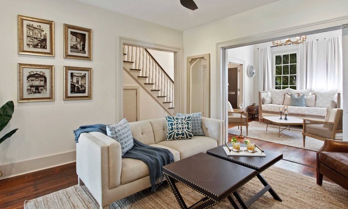 Savannah Victorian District Casa | Home with Private Hot Tub | Victorian District